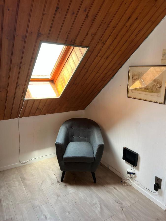 Top Floor Apartment With Mountain Views In The Centre Of Argeles Gazost Eksteriør billede